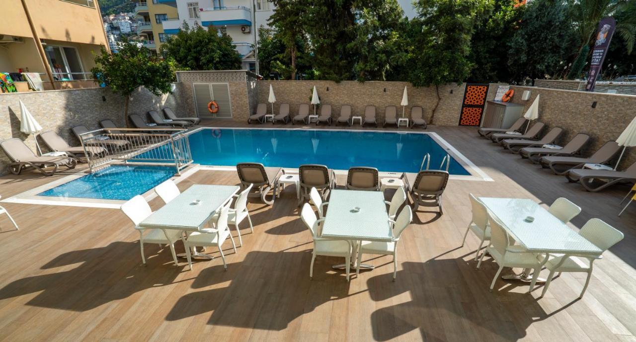 Kleopatra Celine Hotel Αλάνια Εξωτερικό φωτογραφία